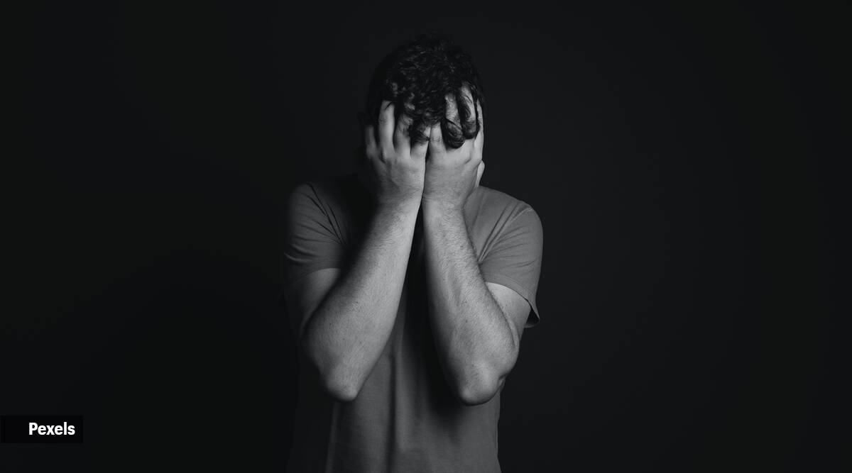 La presión constante para ser feliz conduce a una sensación de tristeza y miseria, según un estudio La presión constante para ser feliz conduce a una sensación de tristeza y miseria, según un estudio