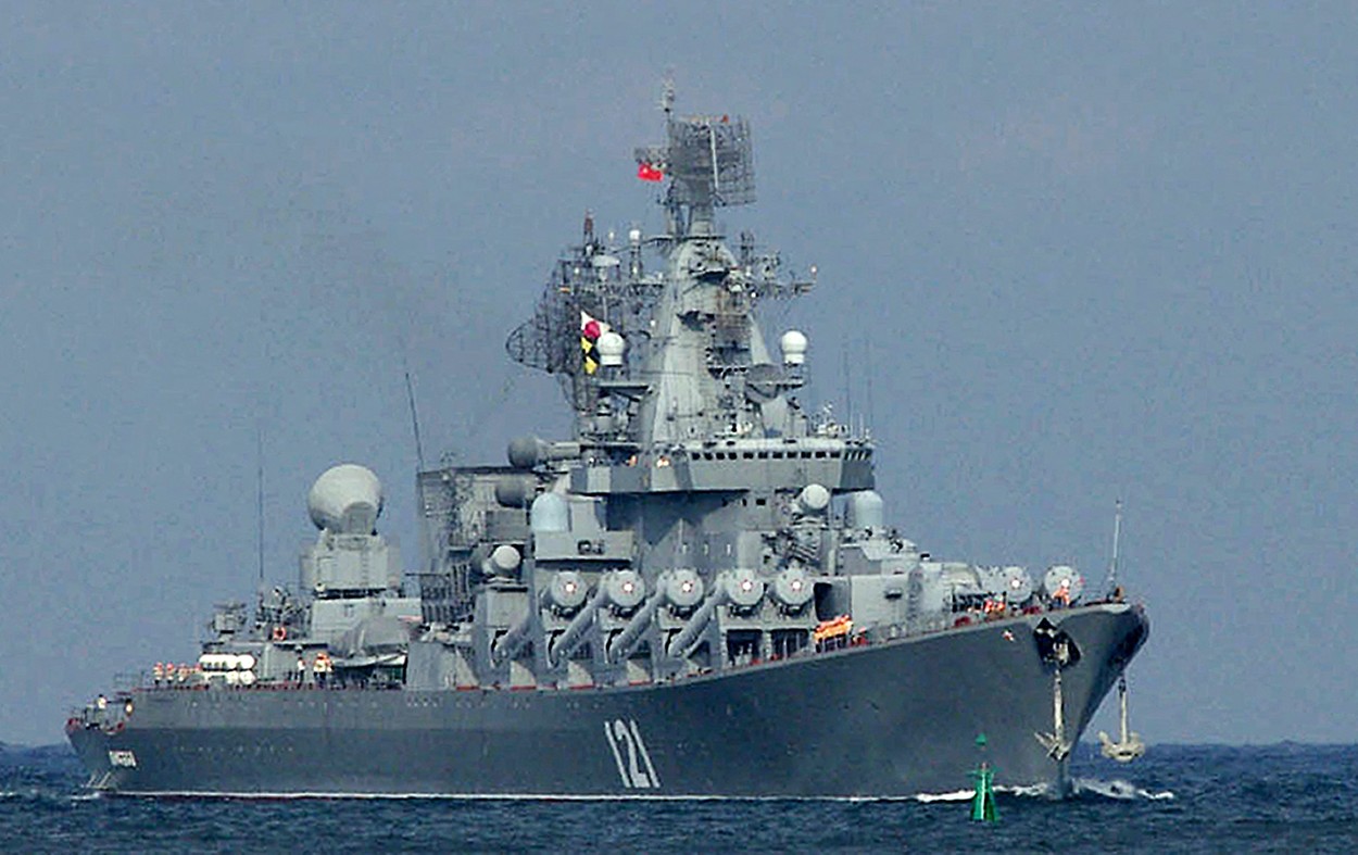 8 NOTICIAS A PARTIR DE LAS 8  ¿La «perla» de la flota rusa del Mar Negro, el crucero de Moscú, ha sido destruida o no por las fuerzas ucranianas?  «Evidencia» presentada por el Kremlin