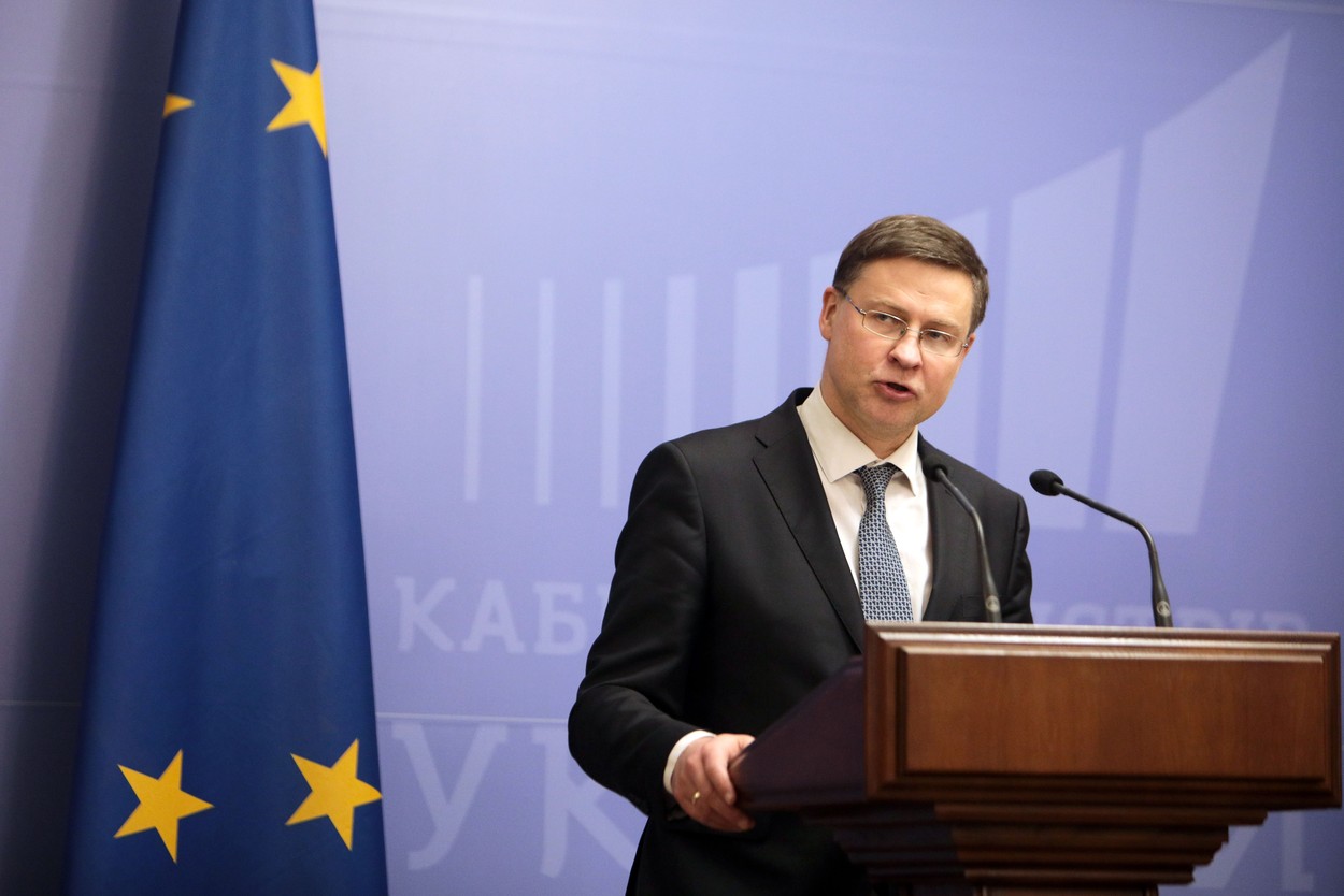 La Comisión Europea propone suspender todos los aranceles a las importaciones de Ucrania