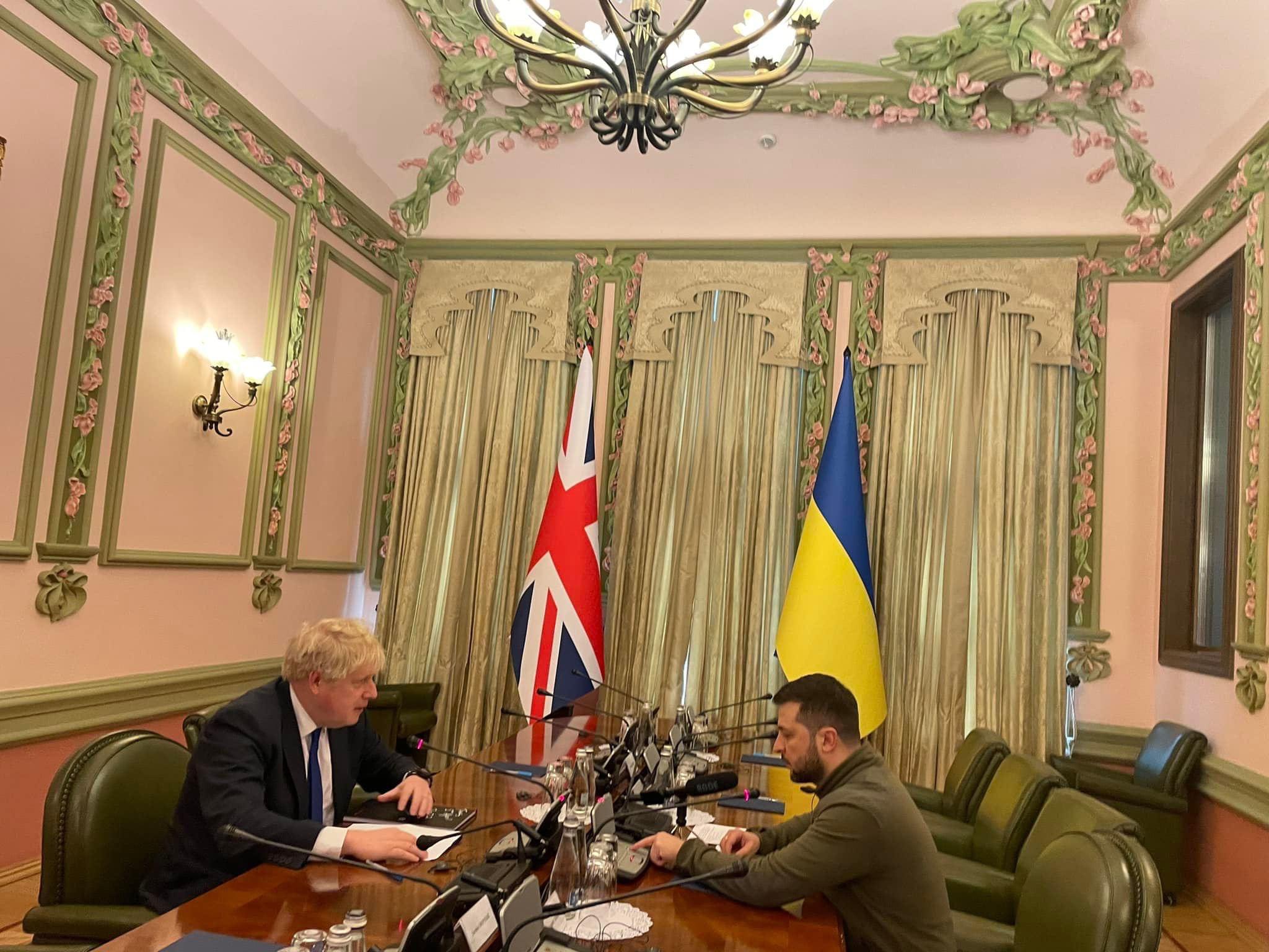 Primer ministro británico Boris Johnson, visita sorpresa a Kiev Primer ministro británico Boris Johnson, visita sorpresa a Kiev