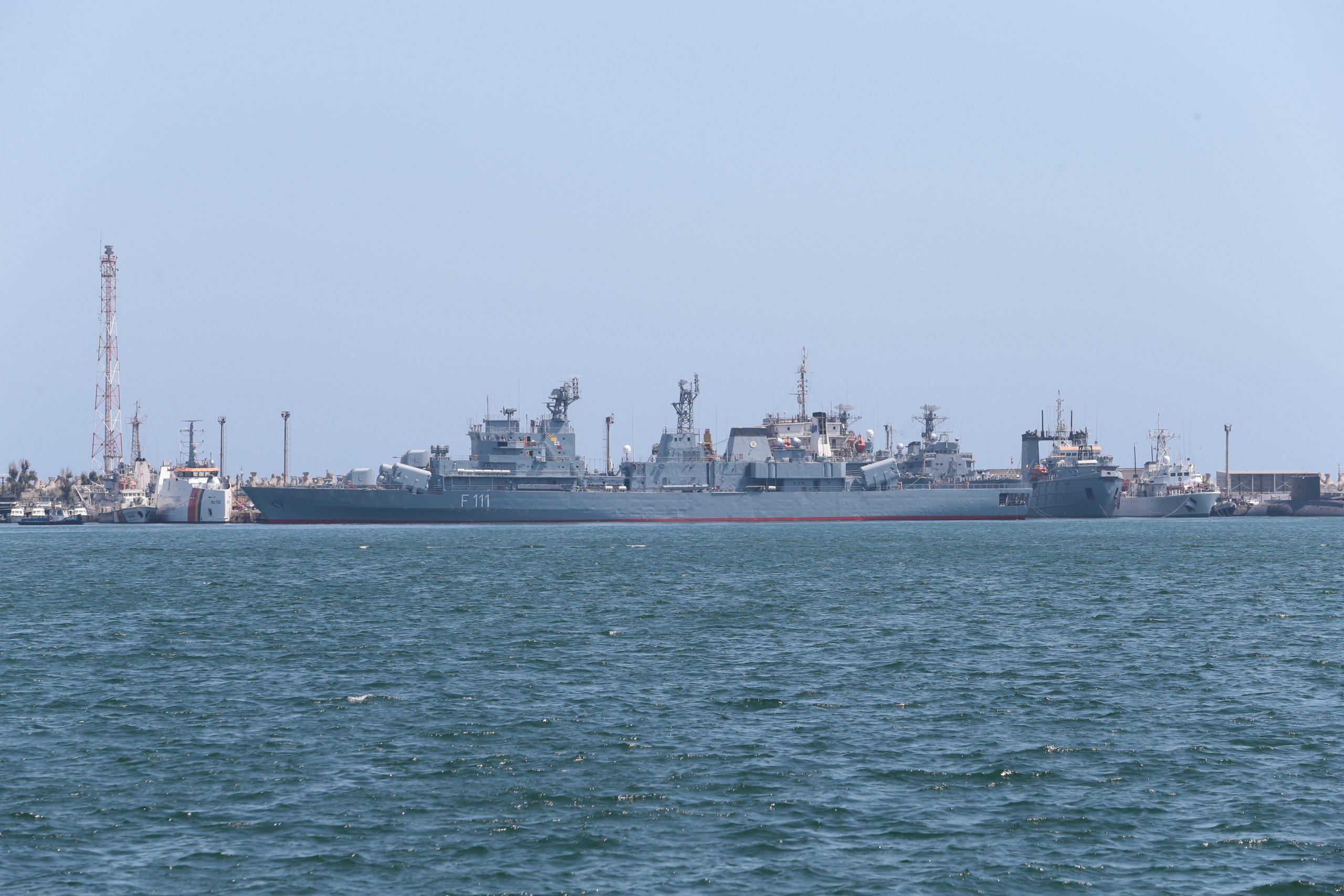 Rusia dice que ha frustrado un intento de las fuerzas ucranianas de evacuar el batallón Azov de Mariupol Rusia dice que ha frustrado un intento de las fuerzas ucranianas de evacuar el batallón Azov de Mariupol