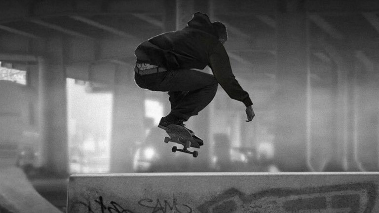 Sesión: ¿Nuevo rey del skate incluso antes de su lanzamiento? Sesión: ¿Nuevo rey del skate incluso antes de su lanzamiento?
