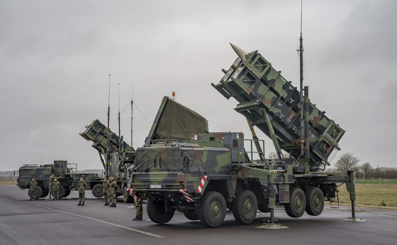 El Pentágono está considerando ofrecer múltiples lanzamisiles al ejército ucraniano