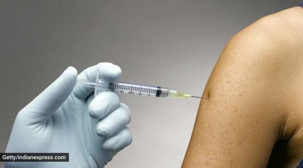 ¿Deben los hombres vacunarse también contra el VPH? Los expertos responden