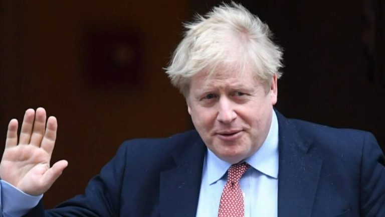 El último escándalo del primer ministro británico Boris Johnson ha dejado al gobierno del Reino Unido sin dos de sus principales expertos en criptografía.