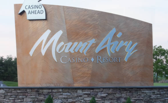 La renovación de la licencia del casino de Mount Airy implica una audiencia pública