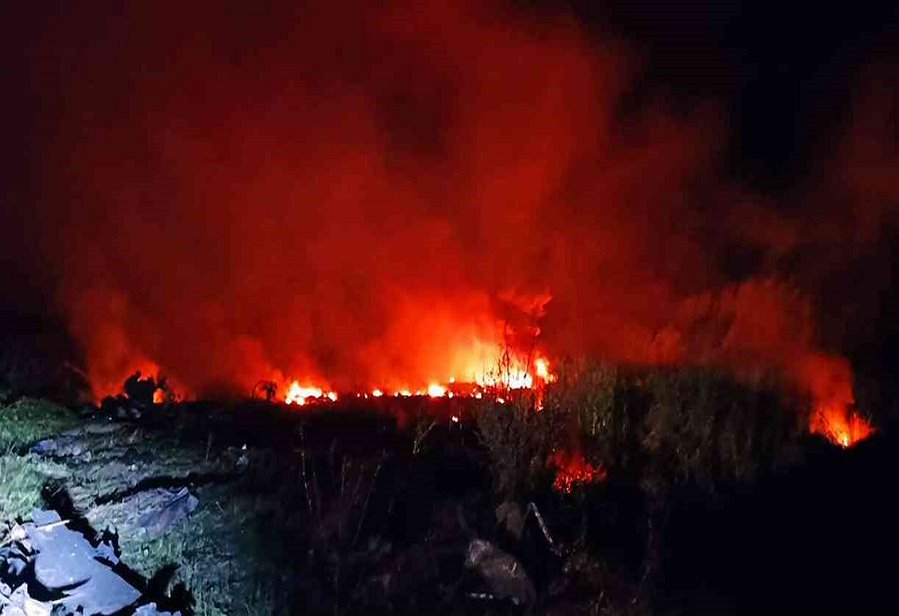 VIDEO – Un avión de carga se estrelló cerca de la ciudad de Kavala, en el norte de Grecia. Ocho personas murieron / El avión pertenecía a una empresa ucraniana