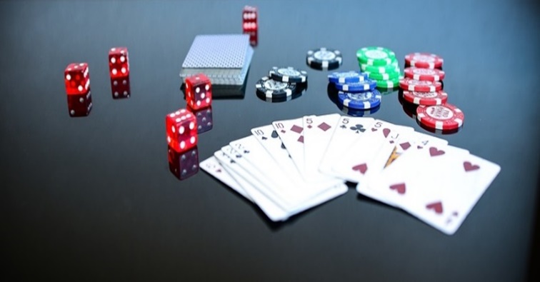 Bonos de casino online: ¿por qué los ofrecen?