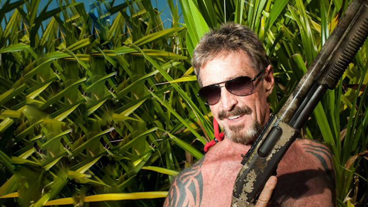 John McAfee está vivo y se esconde en Texas, según su ex novia en un documental de Netflix