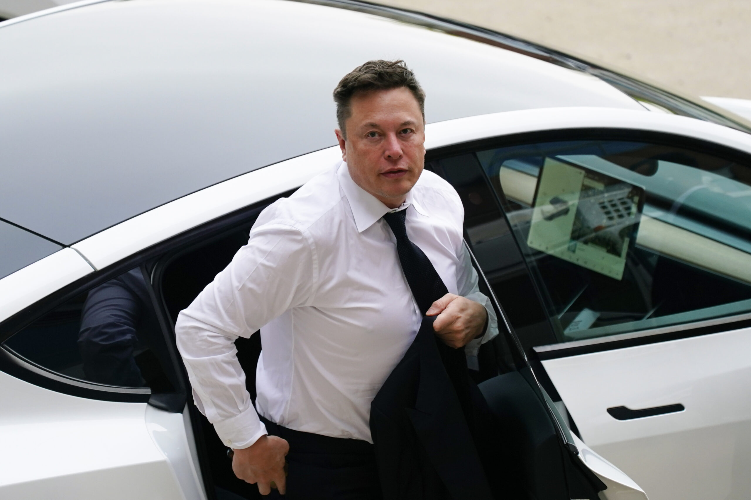 Elon Musk ‘frenó’ la adquisición de Twitter porque Rusia invadió Ucrania e invocó un discurso aún no pronunciado por Putin: «El acuerdo no tendría sentido si llega la Tercera Guerra Mundial» Elon Musk ‘frenó’ la adquisición de Twitter porque Rusia invadió Ucrania e invocó un discurso aún no pronunciado por Putin: «El acuerdo no tendría sentido si llega la Tercera Guerra Mundial»