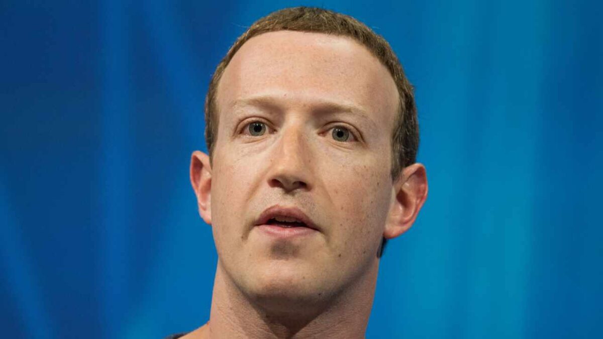 Mark Zuckerberg pierde 71.000 millones de dólares de su fortuna en 2022 tras el lanzamiento del Metaverso