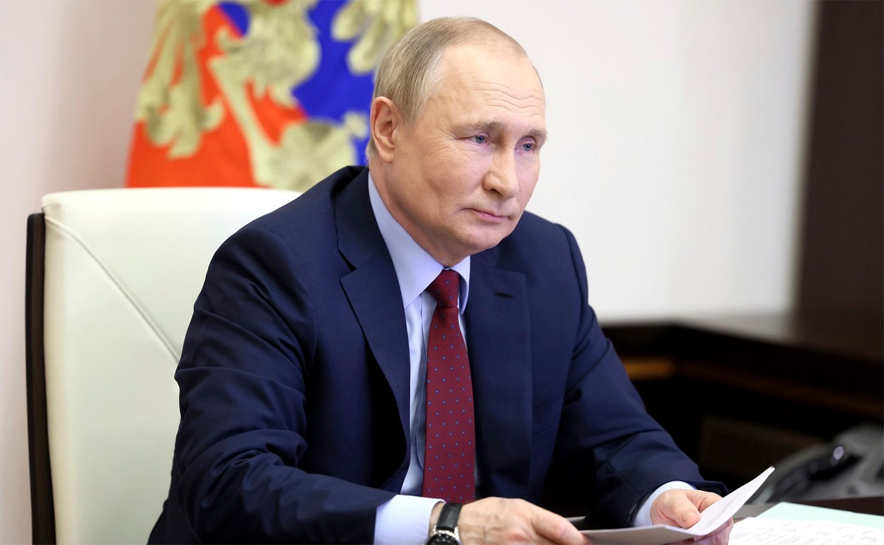 Tras amenazar a Gran Bretaña con borrarla del mapa, Putin envía un mensaje de condolencia: «Os deseo valor y fuerza para aguantar ante esta pesada e irreparable pérdida