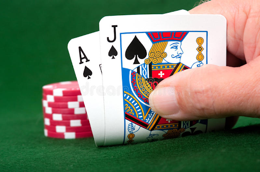 ¿Cómo jugar al Blackjack en el casino online? [BONO EXCLUSIVO]