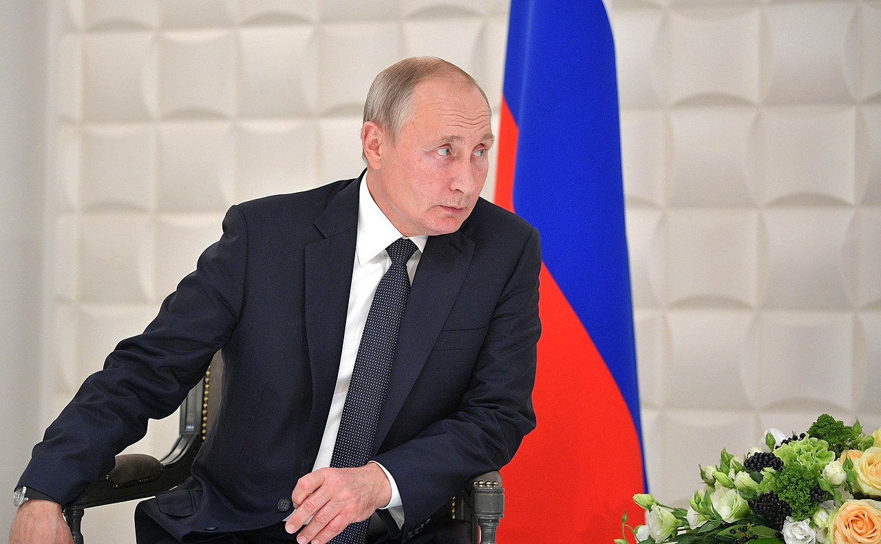 Un diputado del partido de Putin atropella a un niño con un coche y huye del lugar | VÍDEO Un diputado del partido de Putin atropella a un niño con un coche y huye del lugar | VÍDEO