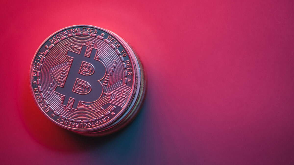El Bitcoin repunta, Coinbase confirma tener 2 millones de BTC