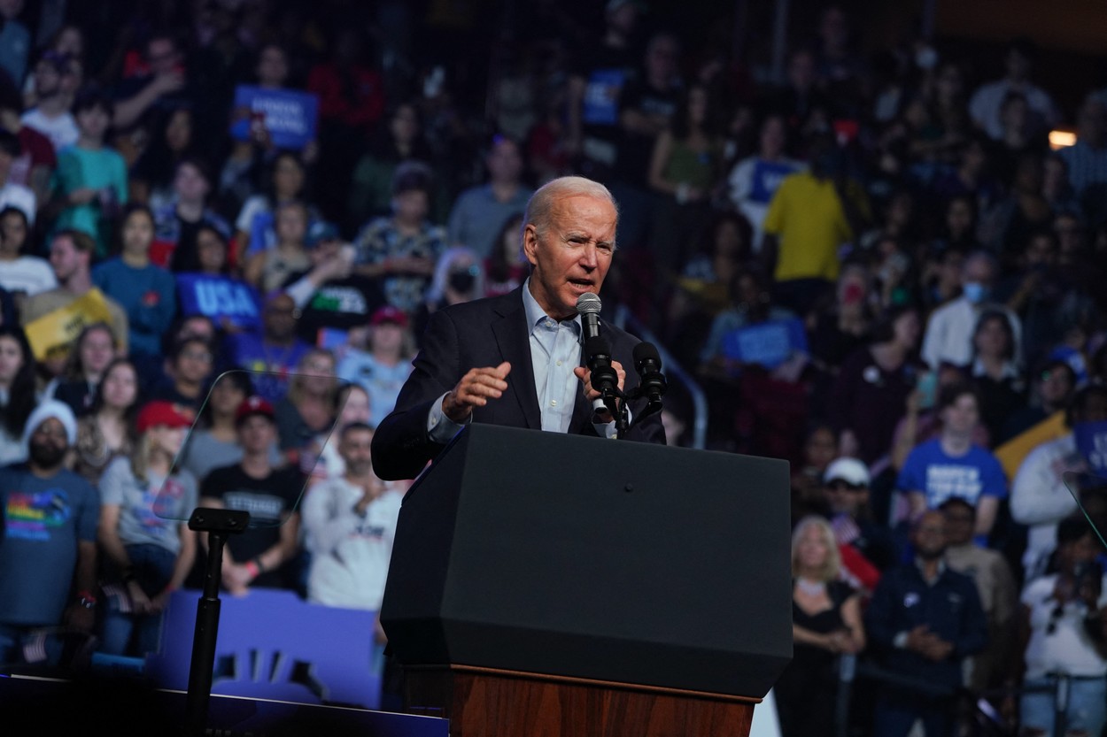 Joe Biden, ante las elecciones en EE.UU.: «La democracia está básicamente en la papeleta