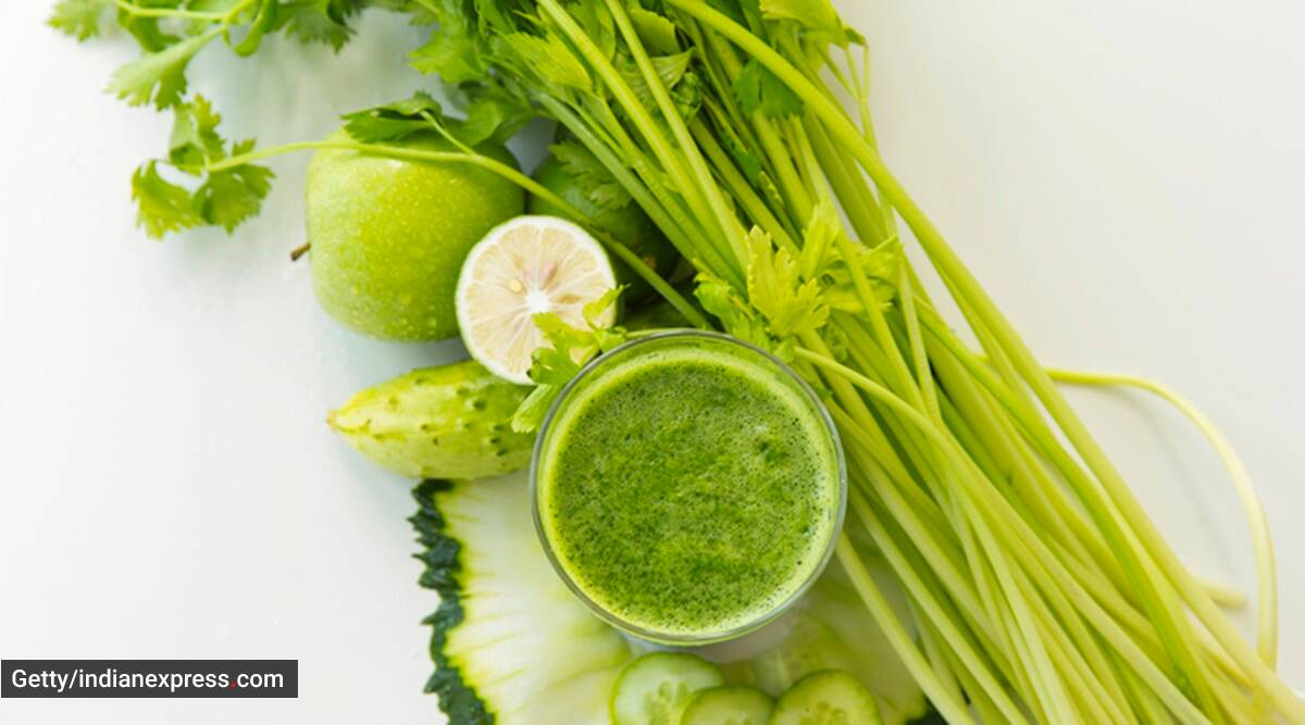 Echa un vistazo a esta bebida desintoxicante de cuatro ingredientes para la salud de la piel, el cuidado del cabello Echa un vistazo a esta bebida desintoxicante de cuatro ingredientes para la salud de la piel, el cuidado del cabello