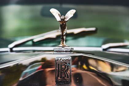 Las ventas de Rolls-Royce en 2022 alcanzan su máximo en 118 años Las ventas de Rolls-Royce en 2022 alcanzan su máximo en 118 años